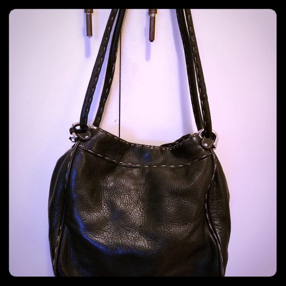 Shoulder bag